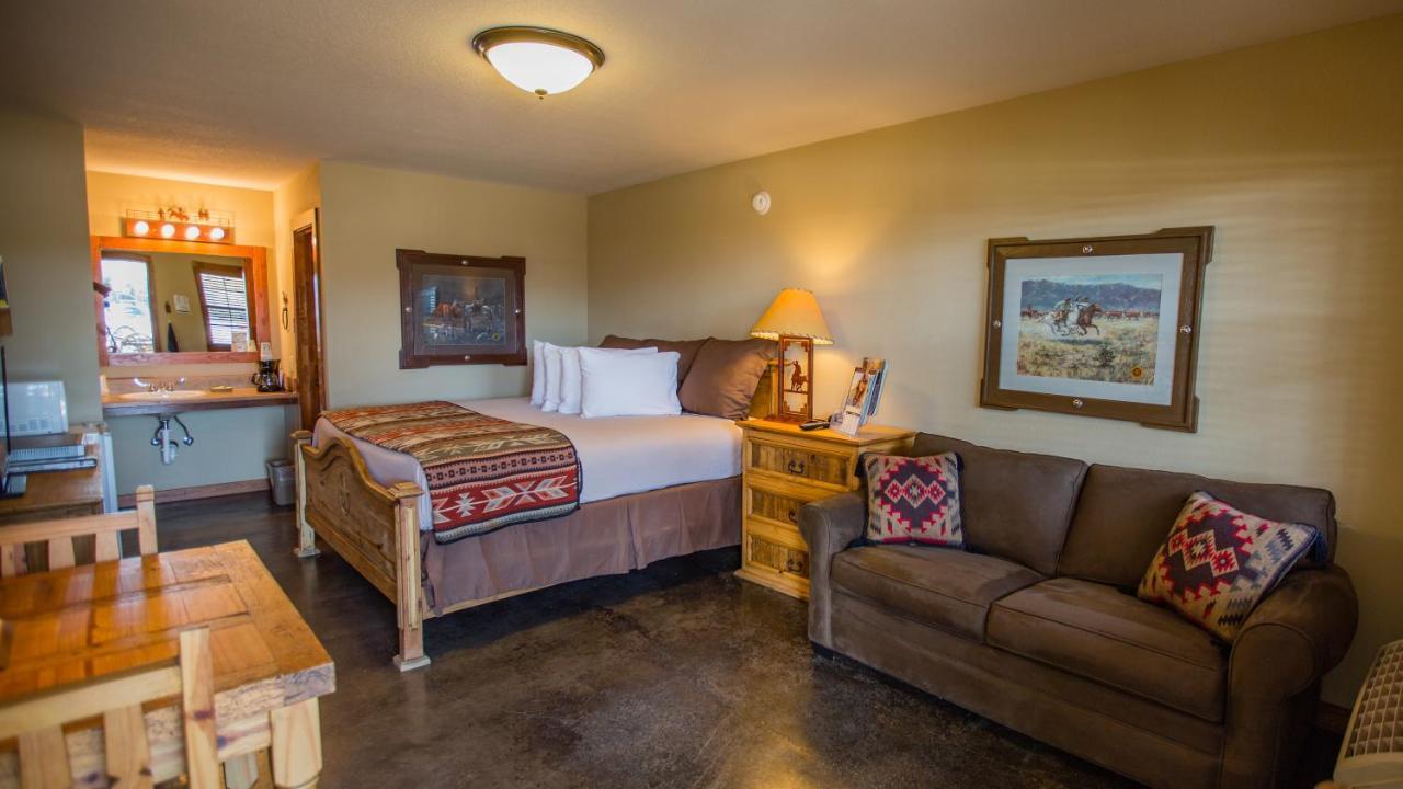 Nrs Event Center & Guest Ranch Hotell Decatur Exteriör bild